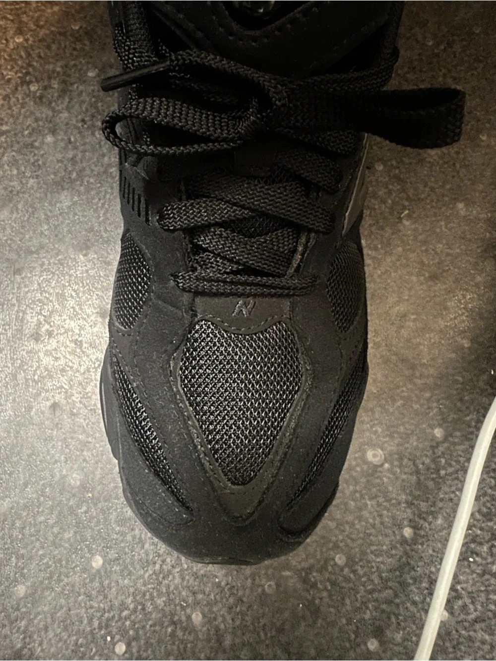 New Balance Kids' Black Athletic Sneakers 5.5 youth/ 7 women